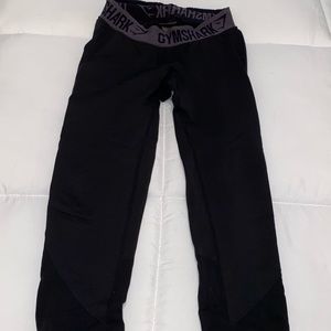 gymshark black cropped leggings